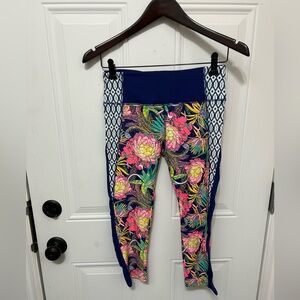 NWOT Body Glove Navy Floral Print Leggings with Bright Multi-coloured flowers